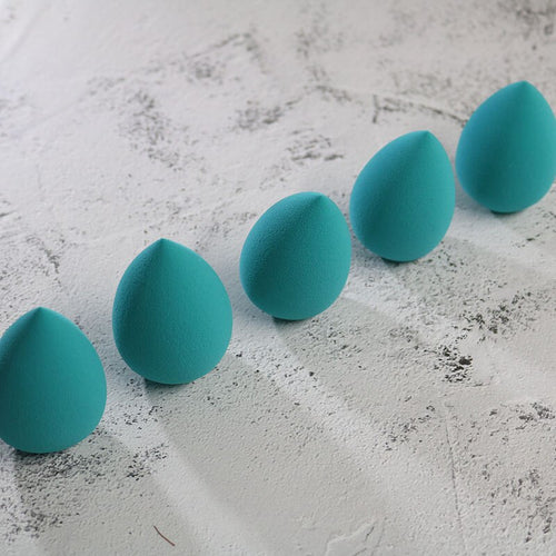 hzm 1pcs Smooth Cosmetic Puff Dry Wet Use Makeup Foundation Sponge Beauty Face Care Tools Accessories Water-drop Shape YA320